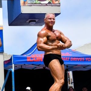 Meet your Posher, Curtis